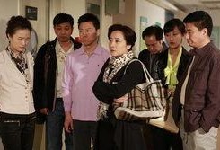《咱家》在线观看,温情家庭剧，演绎人间烟火气