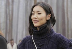 井柏然刘雯最新爆料视频,时尚界幕后故事大公开